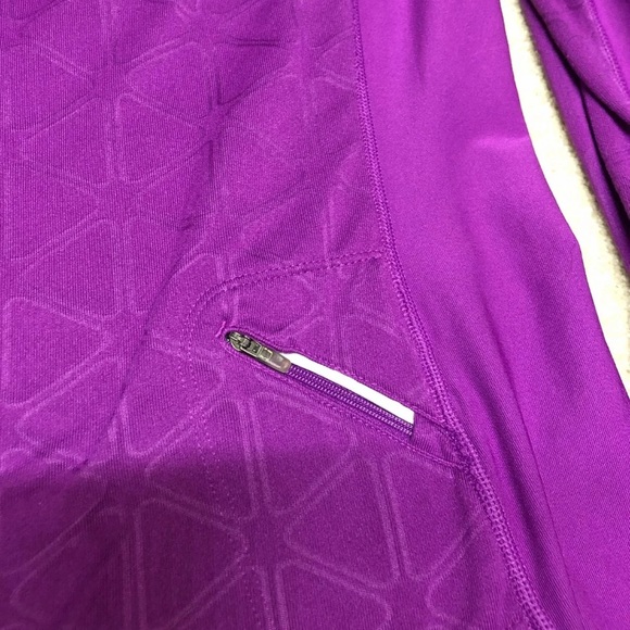 Nike Women’s 1/4 zip - Picture 7 of 8